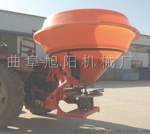 加厚肥料撒播機(jī)懸掛式施肥器拖拉機(jī)車載式電瓶撒肥機(jī)