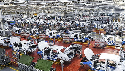 26國(guó)、超100家汽車工廠停產(chǎn)！下半年“有訂單難交車”危機(jī)中的中國(guó)汽車產(chǎn)業(yè)與智能手機(jī)啟示錄